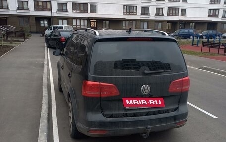 Volkswagen Touran III, 2012 год, 1 650 000 рублей, 4 фотография