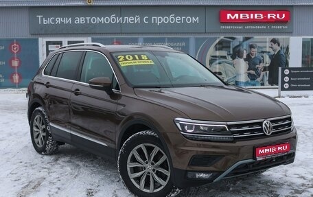 Volkswagen Tiguan II, 2018 год, 2 700 000 рублей, 1 фотография