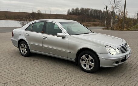 Mercedes-Benz E-Класс, 2002 год, 1 250 000 рублей, 4 фотография