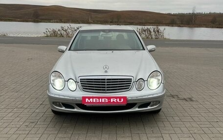 Mercedes-Benz E-Класс, 2002 год, 1 250 000 рублей, 2 фотография