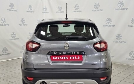 Renault Kaptur I рестайлинг, 2018 год, 1 748 000 рублей, 6 фотография