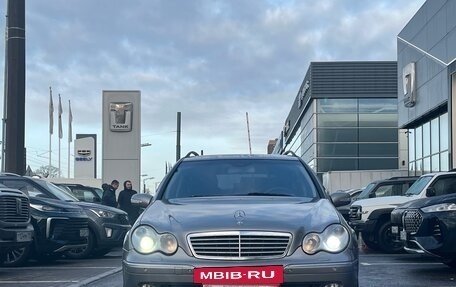 Mercedes-Benz C-Класс, 2005 год, 699 000 рублей, 2 фотография