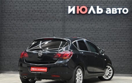 Opel Astra J, 2011 год, 940 000 рублей, 8 фотография