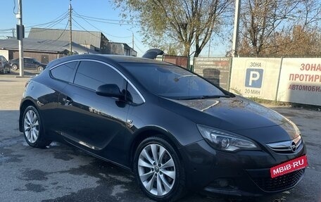 Opel Astra J, 2013 год, 900 000 рублей, 3 фотография