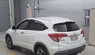 Honda Vezel, 2015 год, 1 400 000 рублей, 6 фотография