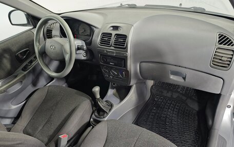 Hyundai Accent II, 2004 год, 379 000 рублей, 13 фотография