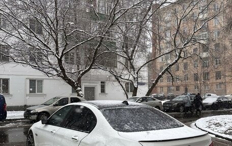 BMW 5 серия, 2012 год, 1 899 000 рублей, 5 фотография