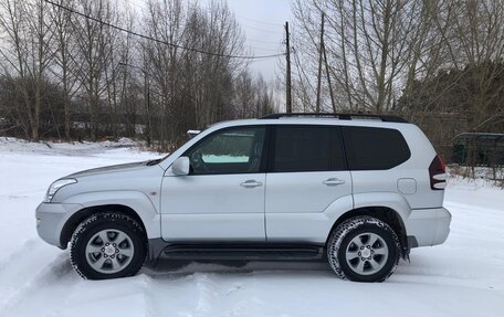 Toyota Land Cruiser Prado 120 рестайлинг, 2008 год, 2 390 000 рублей, 2 фотография