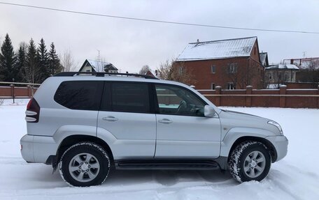 Toyota Land Cruiser Prado 120 рестайлинг, 2008 год, 2 390 000 рублей, 7 фотография