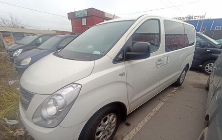 Hyundai H-1 II рестайлинг, 2011 год, 1 500 000 рублей, 5 фотография