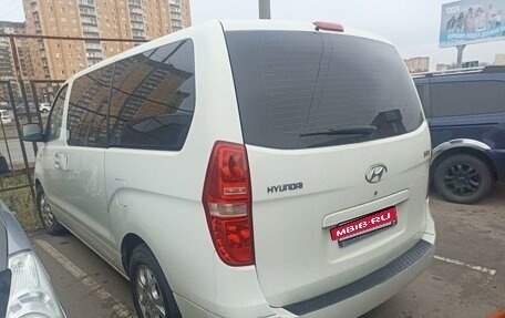 Hyundai H-1 II рестайлинг, 2011 год, 1 500 000 рублей, 3 фотография