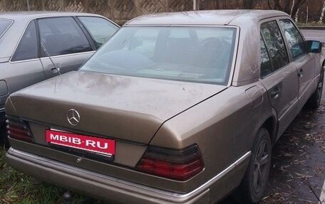 Mercedes-Benz W124, 1989 год, 220 000 рублей, 4 фотография