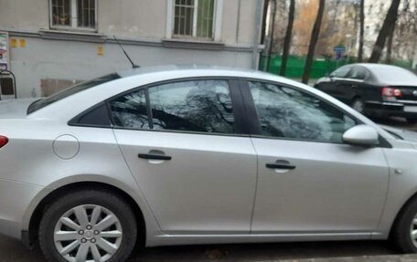 Chevrolet Cruze II, 2010 год, 750 000 рублей, 15 фотография