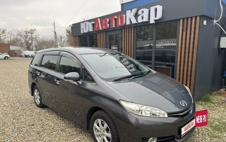 Toyota Wish II, 2012 год, 1 450 000 рублей, 2 фотография