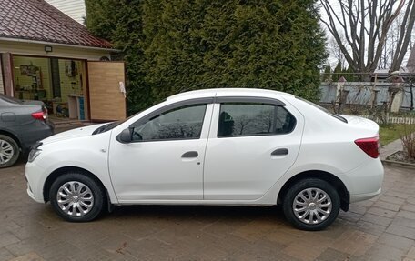 Renault Logan II, 2020 год, 677 000 рублей, 2 фотография