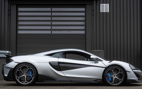 McLaren 600LT, 2020 год, 31 900 000 рублей, 7 фотография