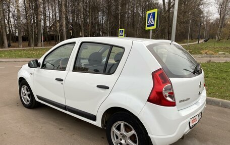 Renault Sandero I, 2012 год, 500 000 рублей, 8 фотография