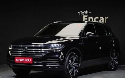 Volkswagen Touareg III, 2020 год, 5 650 000 рублей, 1 фотография