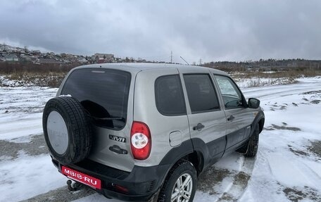 Chevrolet Niva I рестайлинг, 2017 год, 850 000 рублей, 7 фотография