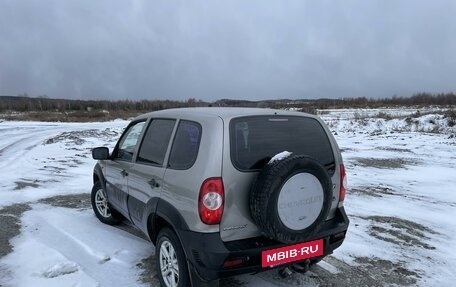 Chevrolet Niva I рестайлинг, 2017 год, 850 000 рублей, 8 фотография