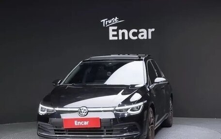 Volkswagen Golf VIII, 2022 год, 3 100 000 рублей, 2 фотография