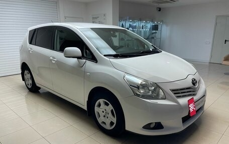 Toyota Verso I, 2012 год, 1 250 000 рублей, 3 фотография