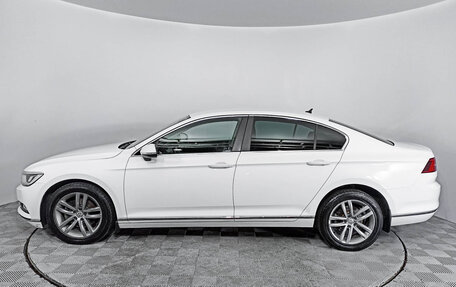 Volkswagen Passat B8 рестайлинг, 2017 год, 2 277 000 рублей, 8 фотография