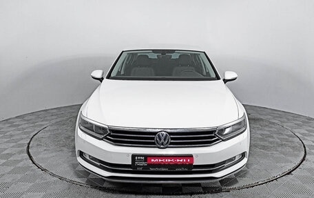 Volkswagen Passat B8 рестайлинг, 2017 год, 2 277 000 рублей, 2 фотография