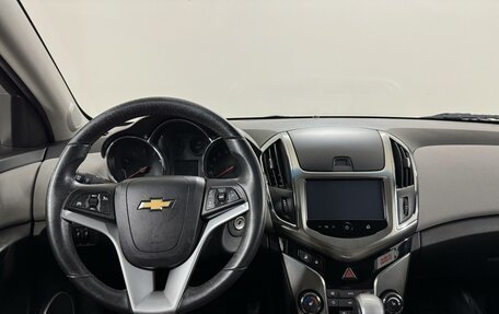 Chevrolet Cruze II, 2014 год, 970 000 рублей, 10 фотография