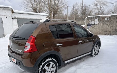 Renault Sandero I, 2013 год, 850 000 рублей, 3 фотография