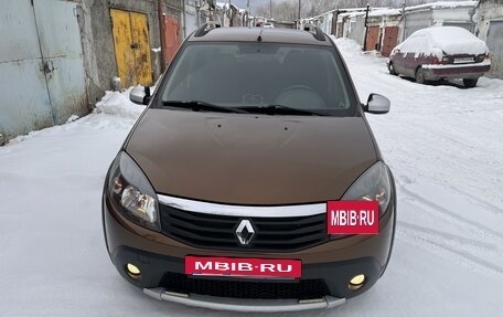 Renault Sandero I, 2013 год, 850 000 рублей, 6 фотография