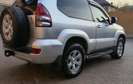 Toyota Land Cruiser Prado 120 рестайлинг, 2006 год, 2 700 000 рублей, 2 фотография