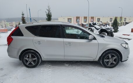 KIA cee'd I рестайлинг, 2010 год, 859 000 рублей, 8 фотография