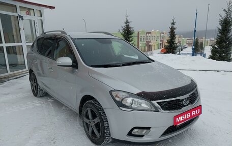 KIA cee'd I рестайлинг, 2010 год, 859 000 рублей, 4 фотография