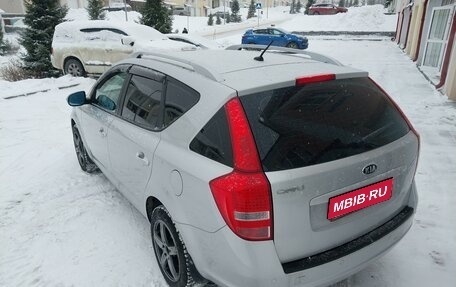 KIA cee'd I рестайлинг, 2010 год, 859 000 рублей, 10 фотография