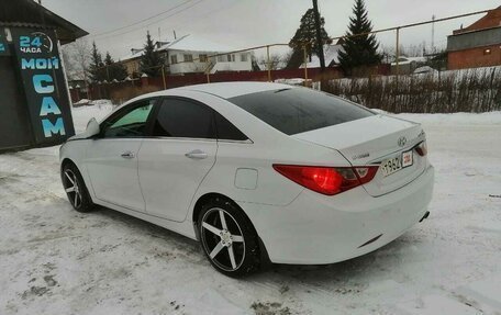 Hyundai Sonata VI, 2011 год, 1 350 000 рублей, 5 фотография