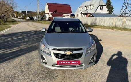 Chevrolet Cruze II, 2013 год, 870 000 рублей, 2 фотография