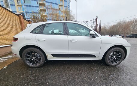 Porsche Macan I рестайлинг, 2014 год, 2 490 000 рублей, 8 фотография