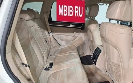 Volkswagen Touareg III, 2011 год, 2 065 000 рублей, 13 фотография