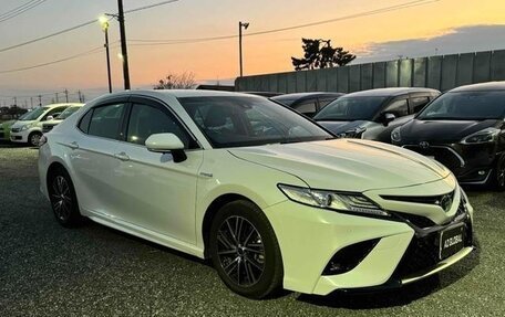 Toyota Camry, 2019 год, 2 900 000 рублей, 8 фотография