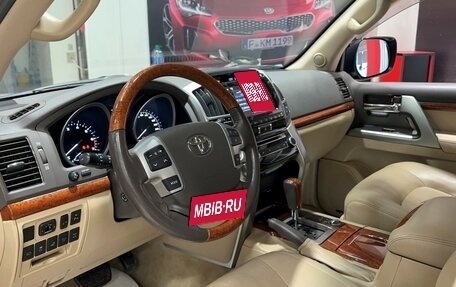 Toyota Land Cruiser 200, 2013 год, 4 957 000 рублей, 10 фотография