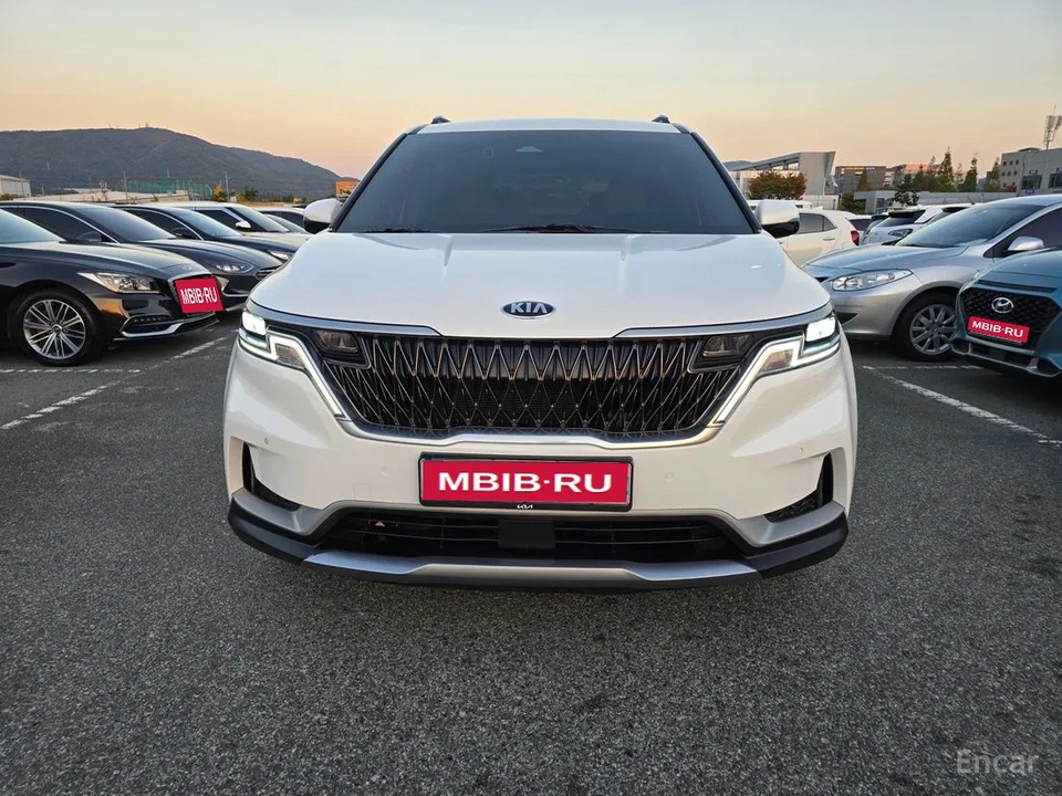 KIA Carnival III, 2020 год, 3 030 000 рублей, 2 фотография