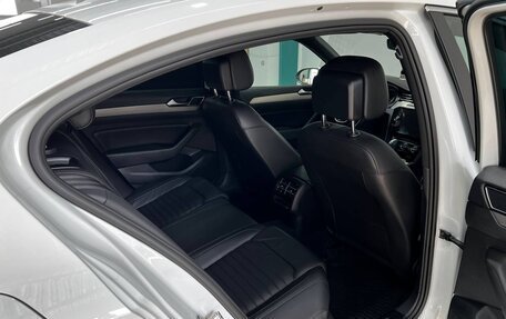 Volkswagen Passat B8 рестайлинг, 2018 год, 2 649 000 рублей, 10 фотография