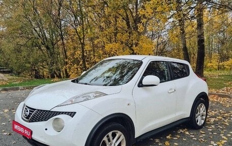 Nissan Juke II, 2012 год, 875 000 рублей, 1 фотография