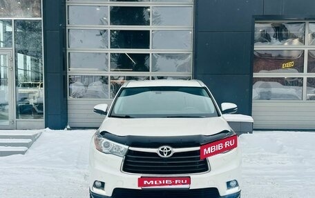 Toyota Highlander III, 2014 год, 3 465 000 рублей, 7 фотография