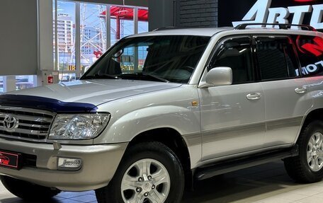 Toyota Land Cruiser 100 рестайлинг 2, 2007 год, 2 697 000 рублей, 2 фотография