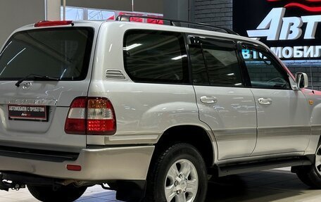 Toyota Land Cruiser 100 рестайлинг 2, 2007 год, 2 697 000 рублей, 5 фотография