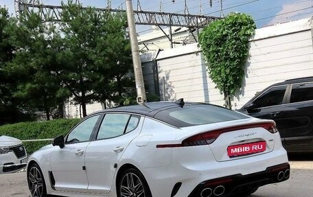 KIA Stinger I, 2021 год, 2 900 000 рублей, 3 фотография