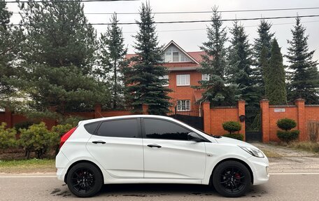 Hyundai Solaris II рестайлинг, 2013 год, 760 000 рублей, 5 фотография