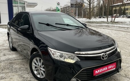 Toyota Camry, 2016 год, 2 200 000 рублей, 2 фотография